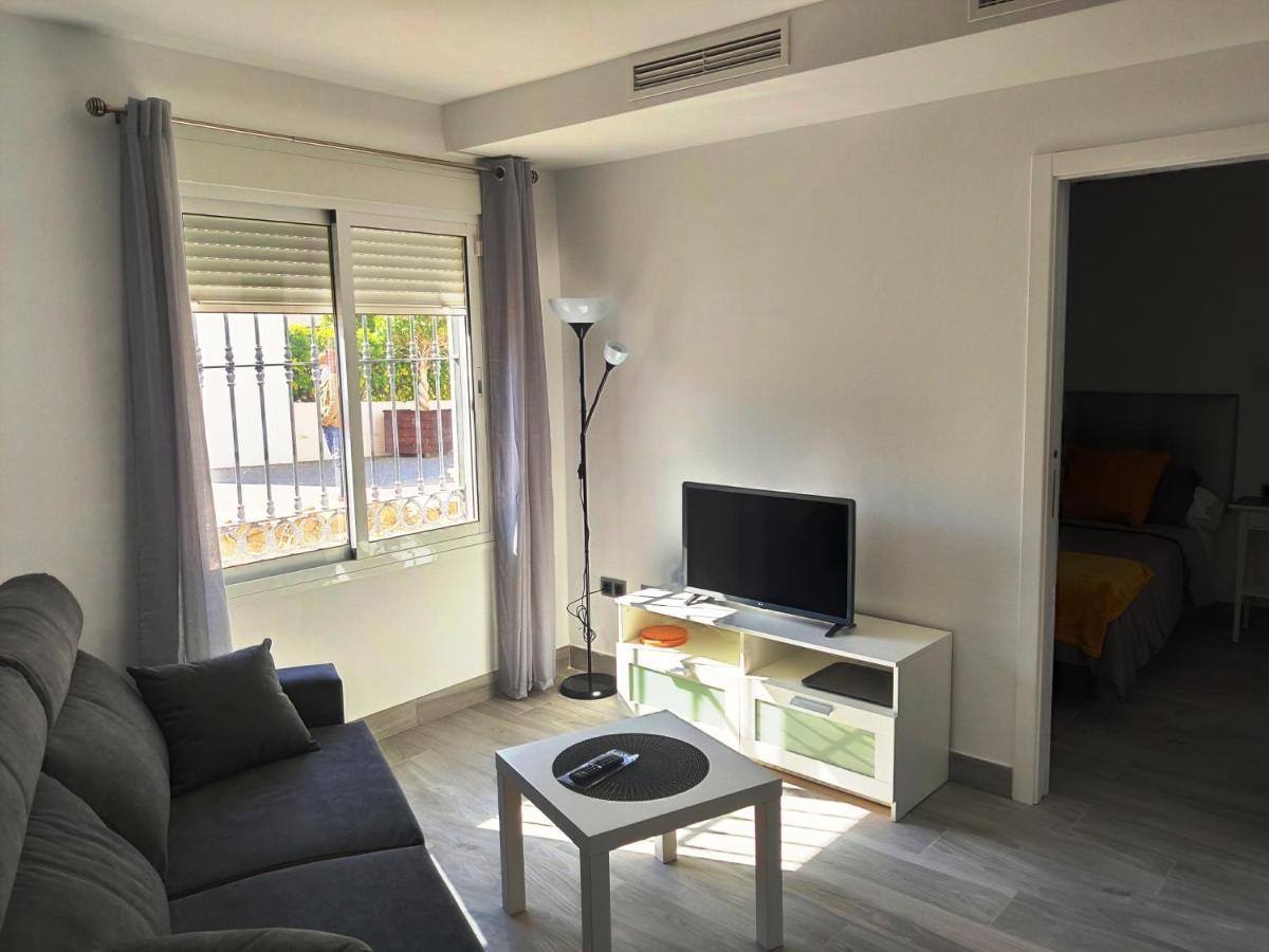 Apartamentos Gran Plaza De เนร์คา ภายนอก รูปภาพ